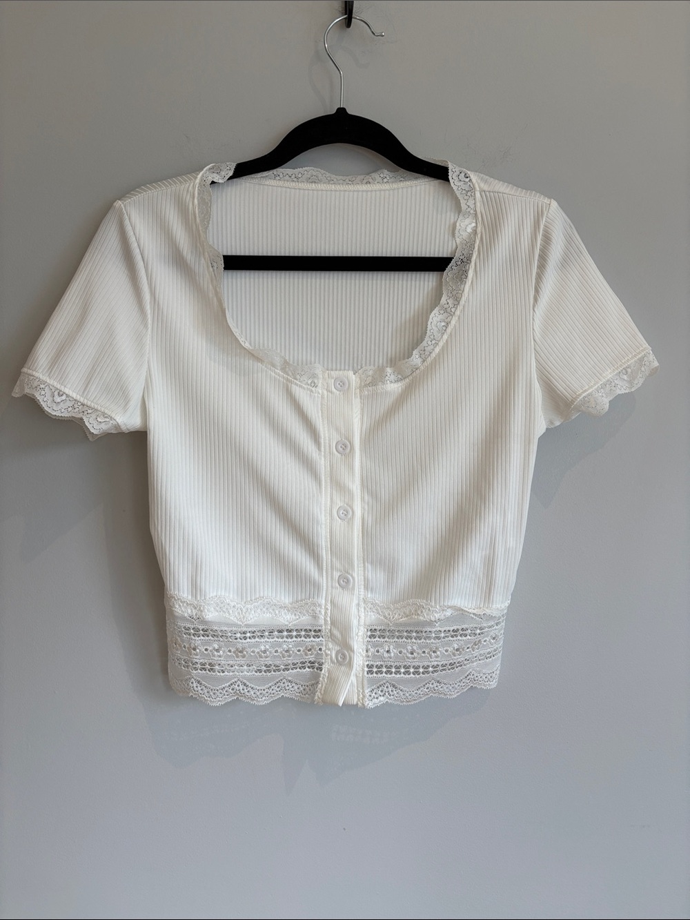 SHEIN White Ribbed Lace Trim Button Front Crop Top Size L